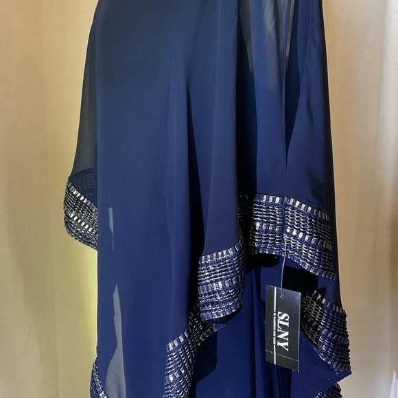 SLNY Navy Blue Dress Size 16.Cut a striking silhouette in SL Fashions' alluring - Picture 16 of 16